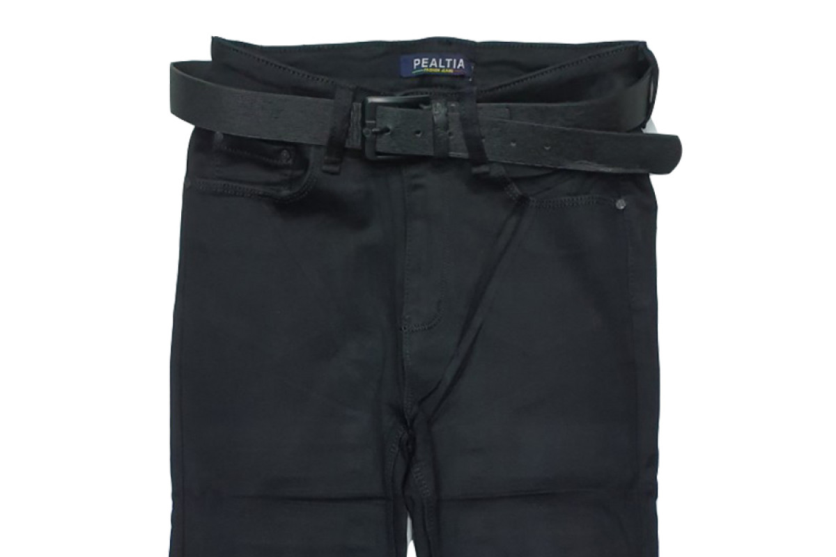 Фото Джинсы женские PEALTIA JEANS 716 Американка Утеплённые from official site OSKAR™