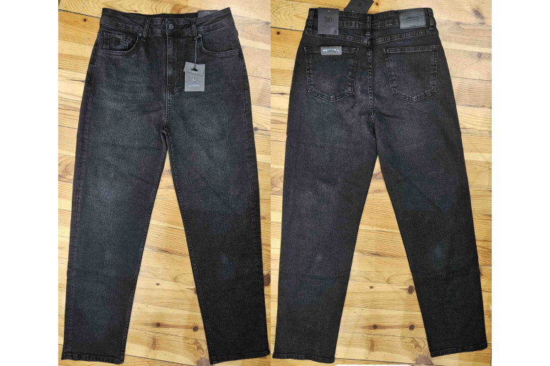 Джинсы женские CRACPOT JEANS 1524-В MOM REGULAR