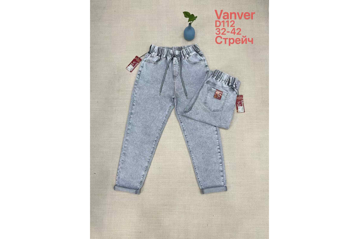 Фото Джинсы женские VANVER JEANS 112 МОМ from official site OSKAR™