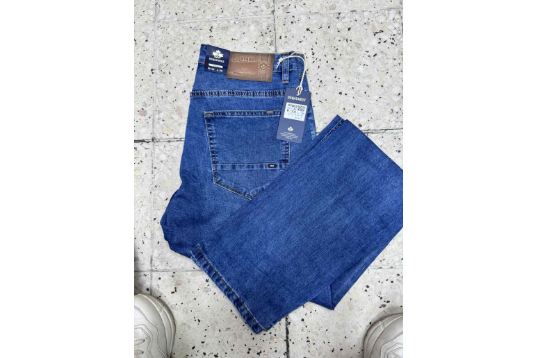 Джинсы мужские DSQATARD JEANS 8782 Classic